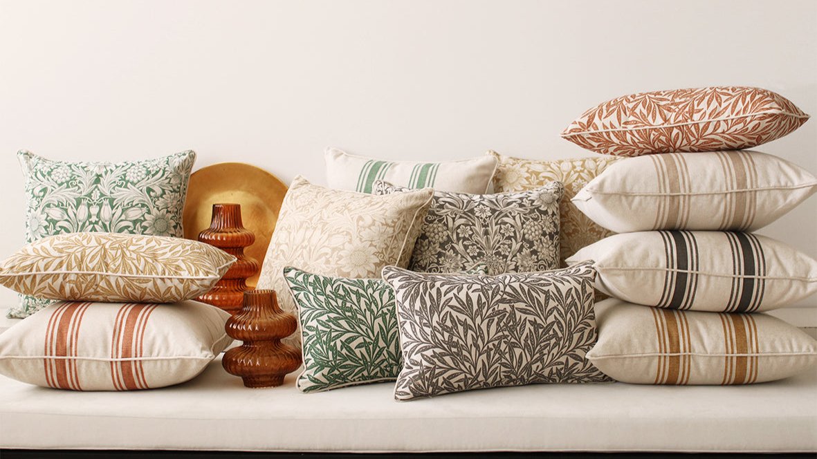 Cushions linen William Morris Ashely Wilde fabrics
