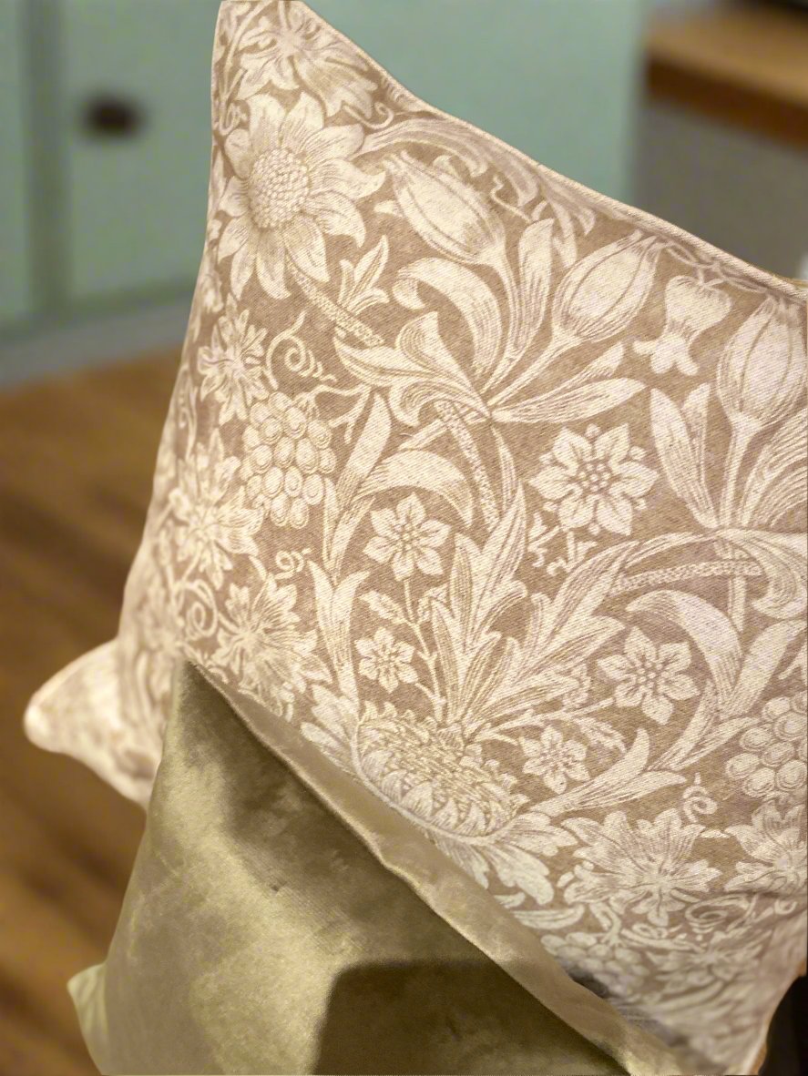 Rowan_Beige & Green Velvet Cushion
