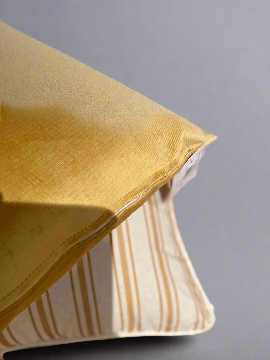 Velvet Radiant Yellow