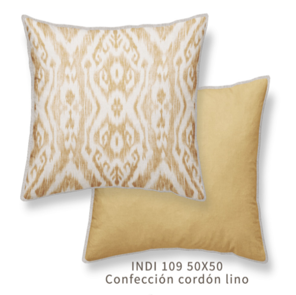 a square throw pillow with a warm yellow geometric pattern, one side with the patterned side up and the other side with a solid warm yellow, with a linen piping detail. 50x50cm boho chique